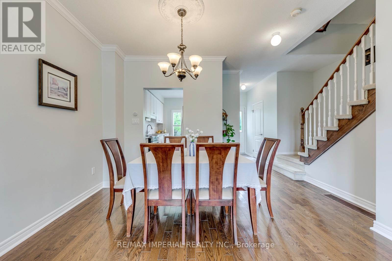 20 The Greenery, Oakville, Ontario  L6H 6J6 - Photo 11 - W13794904