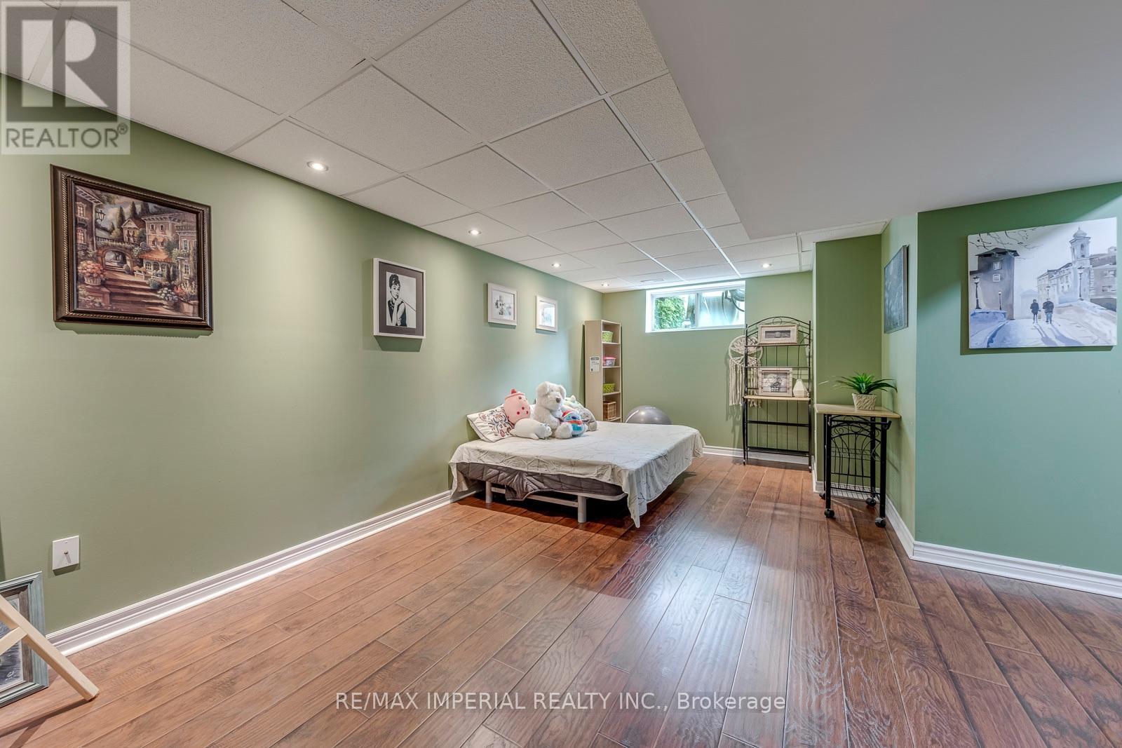 20 The Greenery, Oakville, Ontario  L6H 6J6 - Photo 36 - W13794904