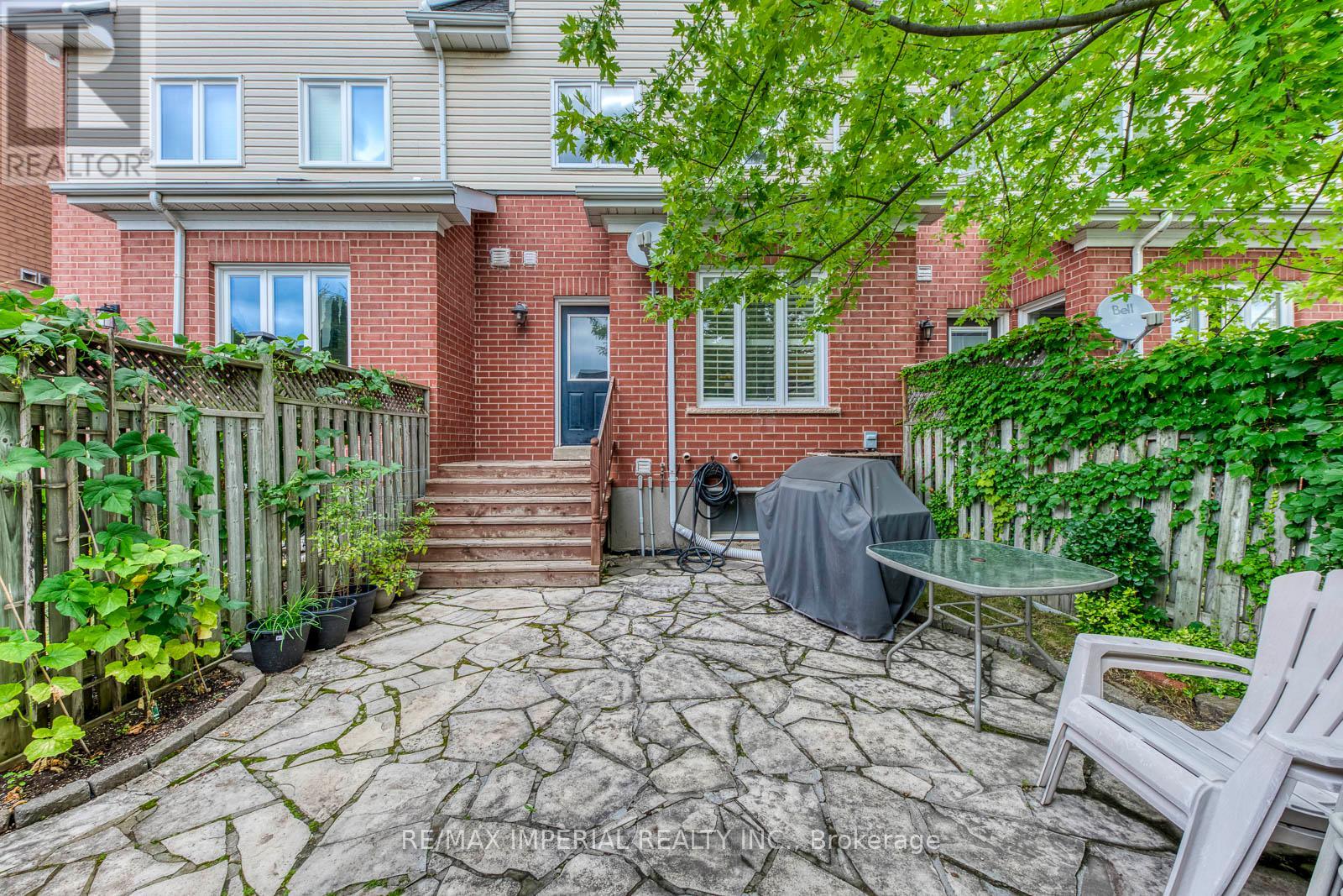 20 The Greenery, Oakville, Ontario  L6H 6J6 - Photo 40 - W13794904