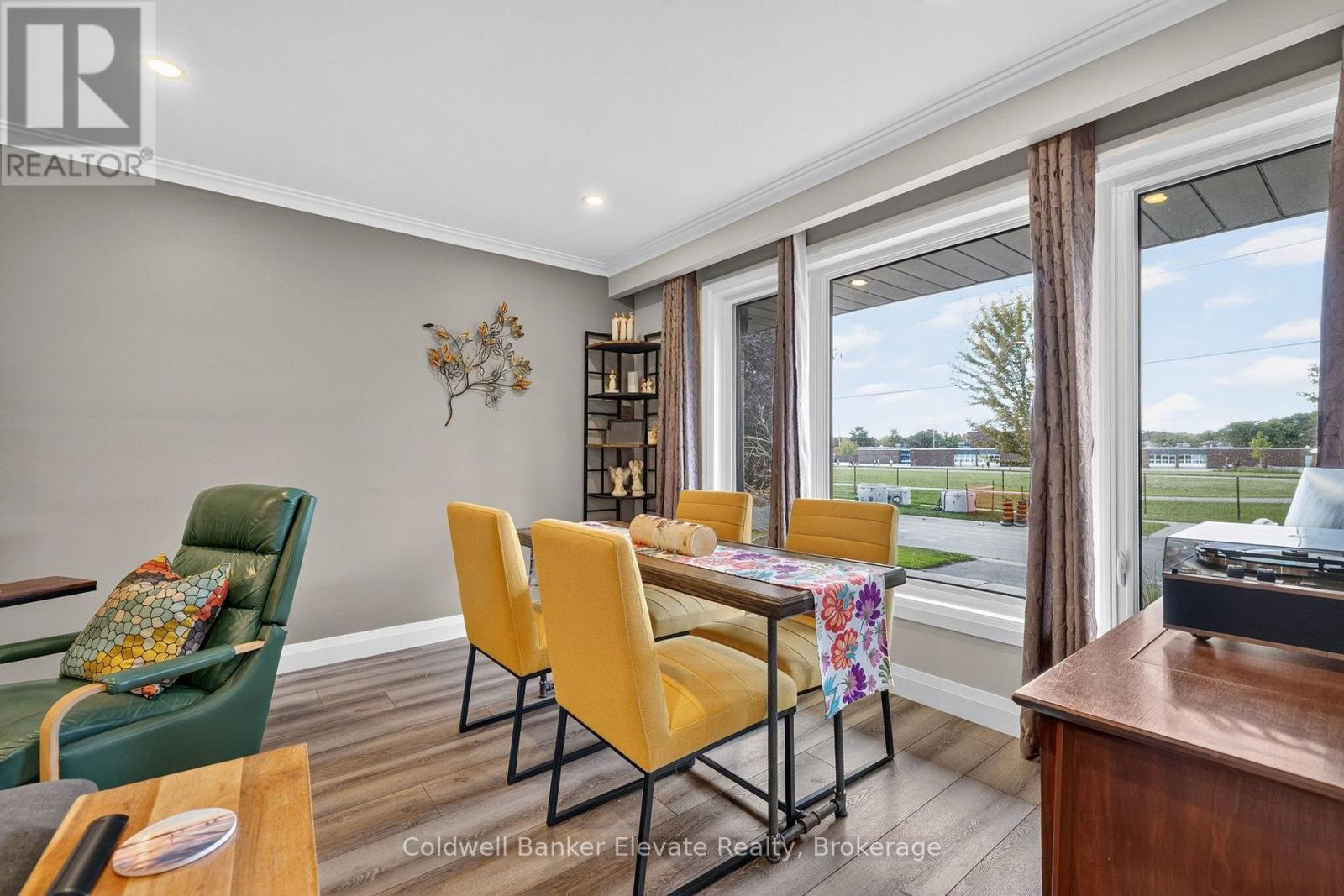 45 Faludon Drive, Halton Hills (Georgetown), Ontario  L7G 1H8 - Photo 10 - W13795510