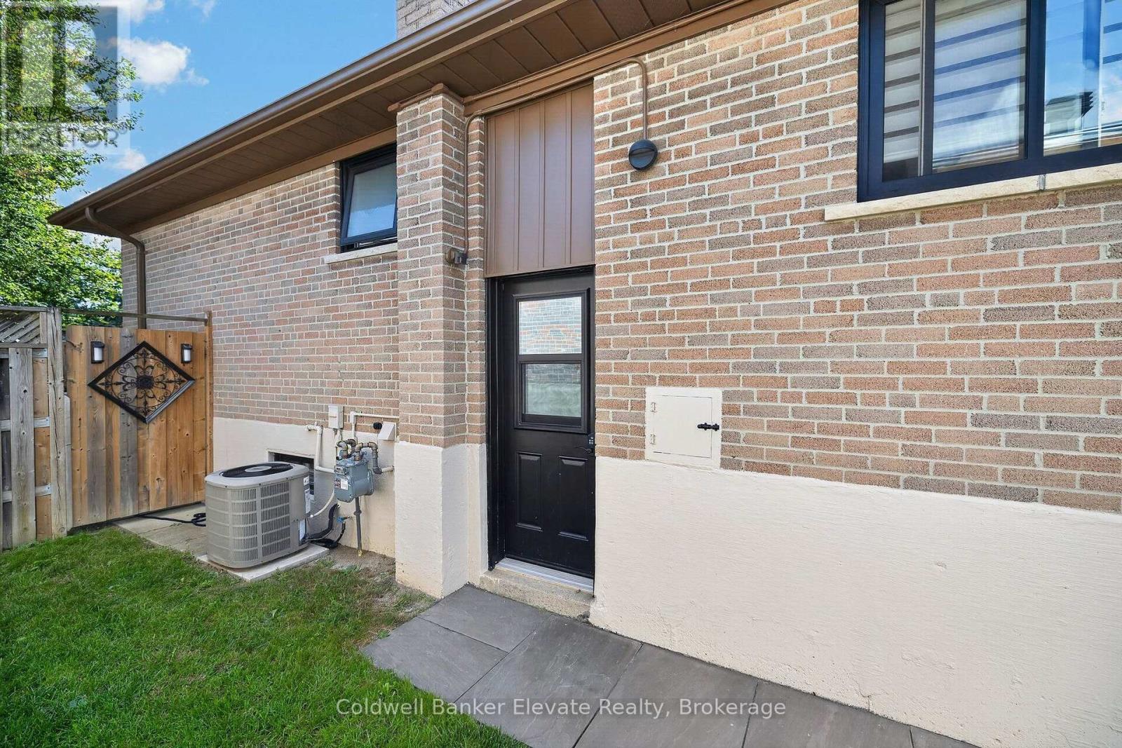 45 Faludon Drive, Halton Hills (Georgetown), Ontario  L7G 1H8 - Photo 23 - W13795510