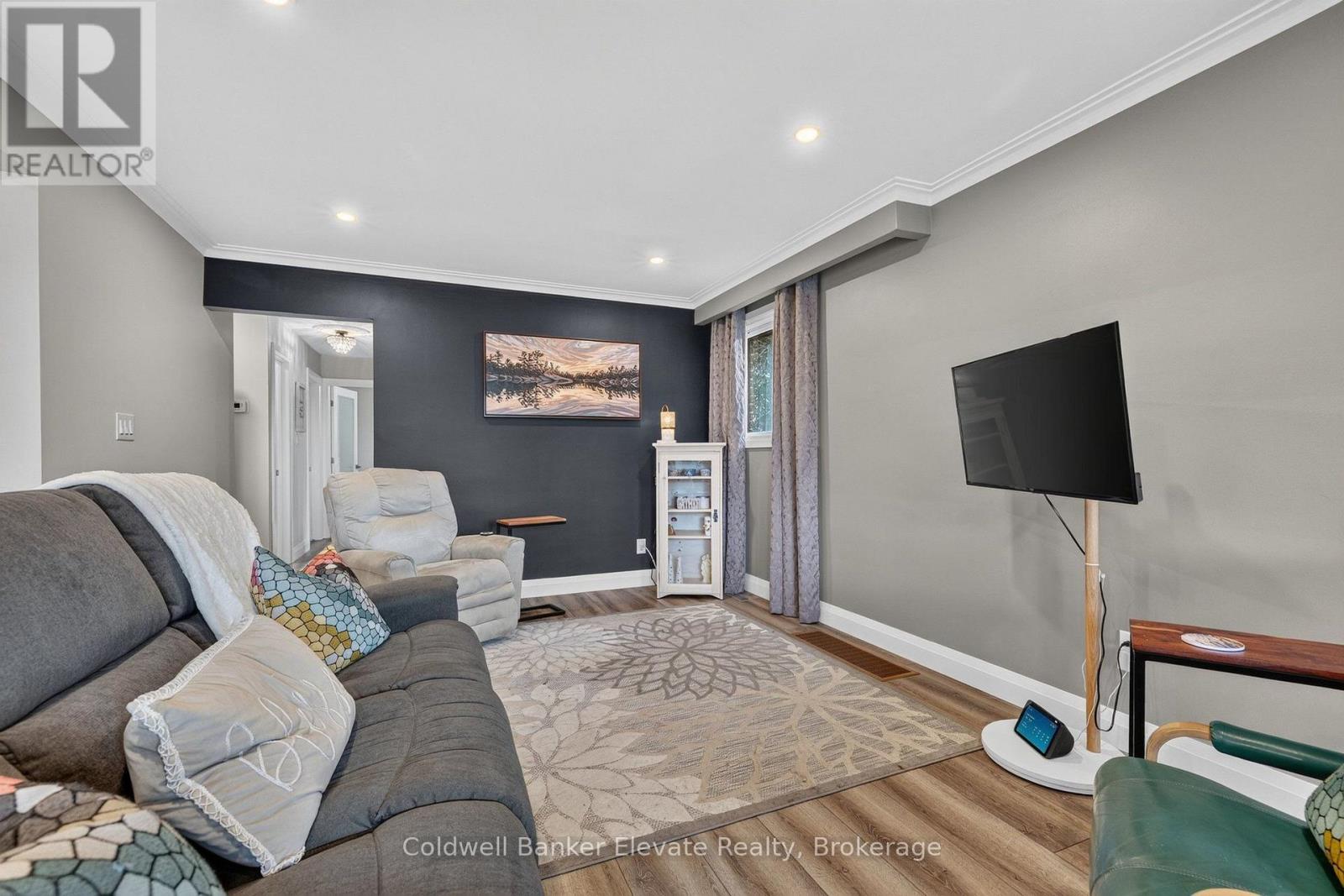 45 Faludon Drive, Halton Hills (Georgetown), Ontario  L7G 1H8 - Photo 9 - W13795510