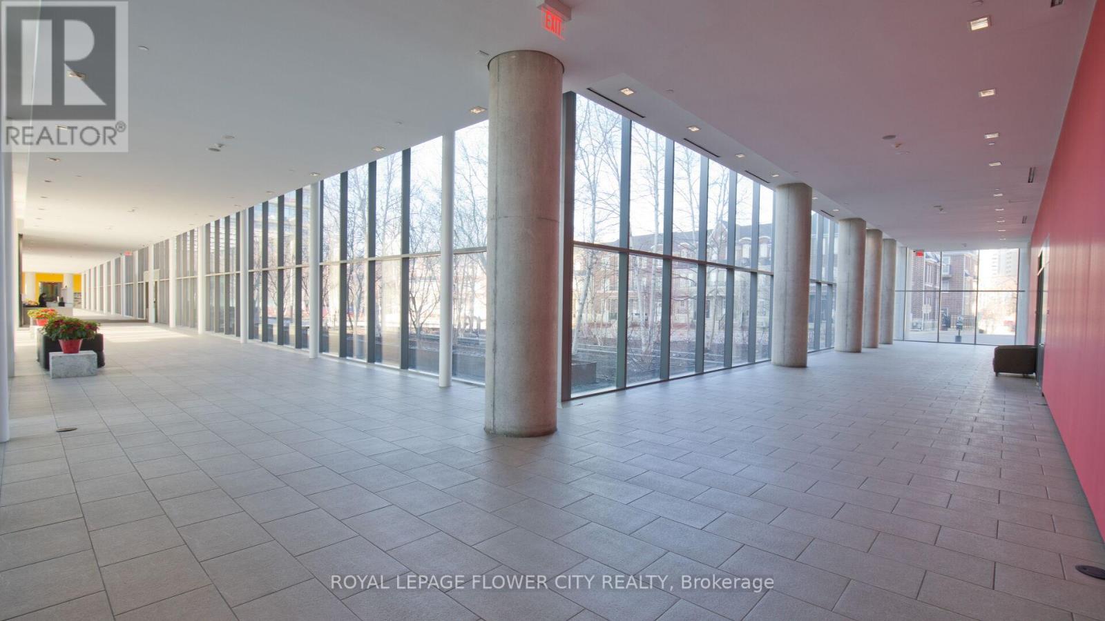 415 - 105 The Queensway Avenue, Toronto, Ontario  M6S 5B5 - Photo 43 - W13795570