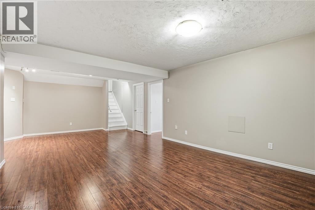 26 Kelly Court, Guelph, Ontario  N1K 1W3 - Photo 31 - 40864025