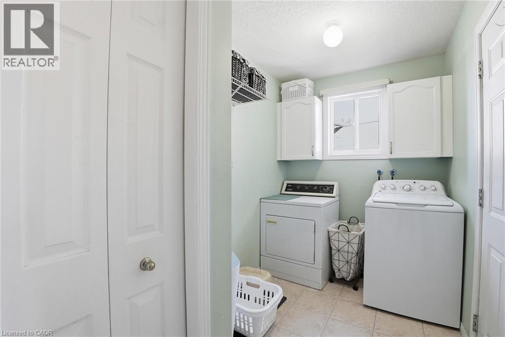 26 Kelly Court, Guelph, Ontario  N1K 1W3 - Photo 34 - 40864025