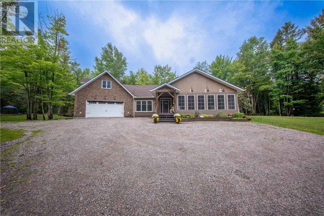131 Casimir, St. Charles, Ontario