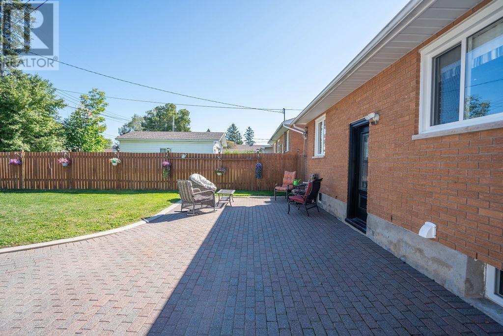 42 Niagara Dr, Sault Ste. Marie, Ontario  P6B 4L7 - Photo 12 - SM262578