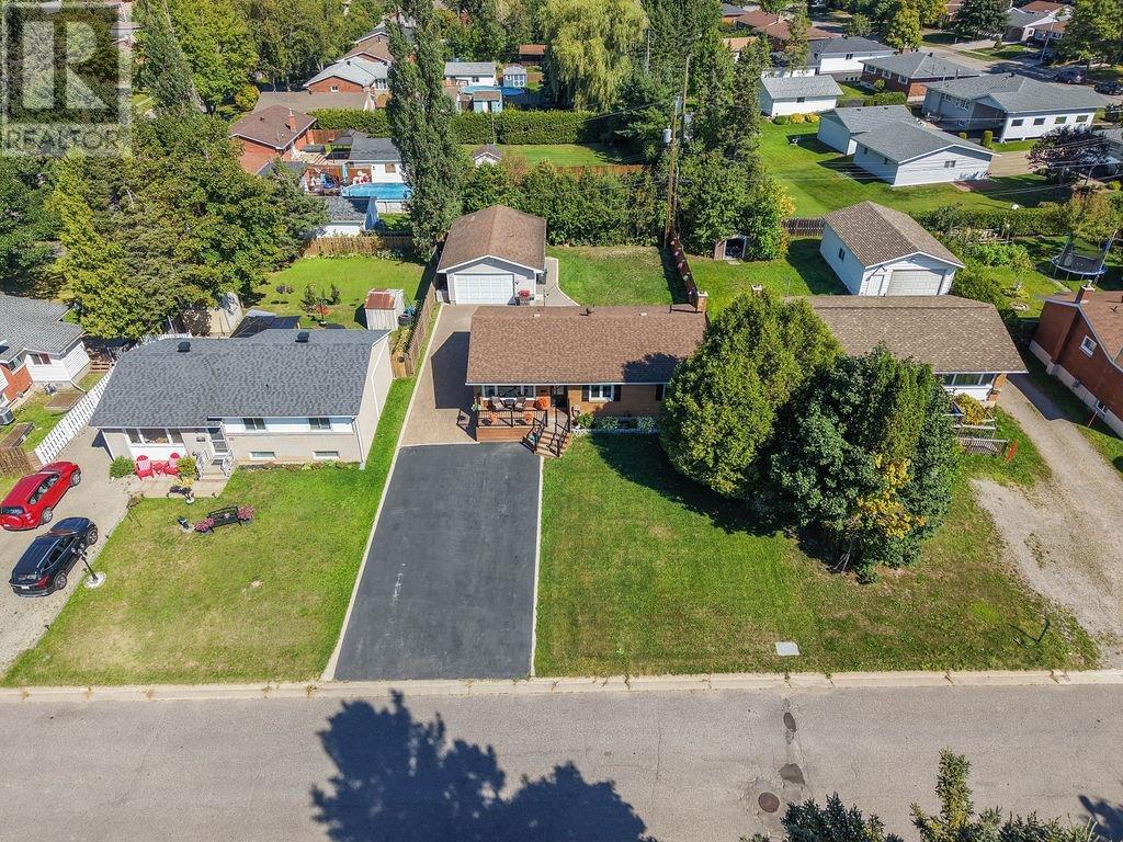 42 Niagara Dr, Sault Ste. Marie, Ontario  P6B 4L7 - Photo 6 - SM262578