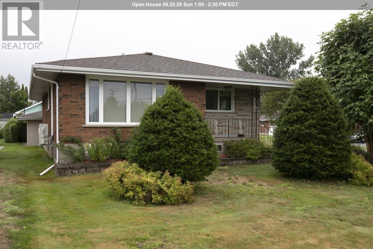382 Doncaster RD, Sault Ste. Marie, Ontario