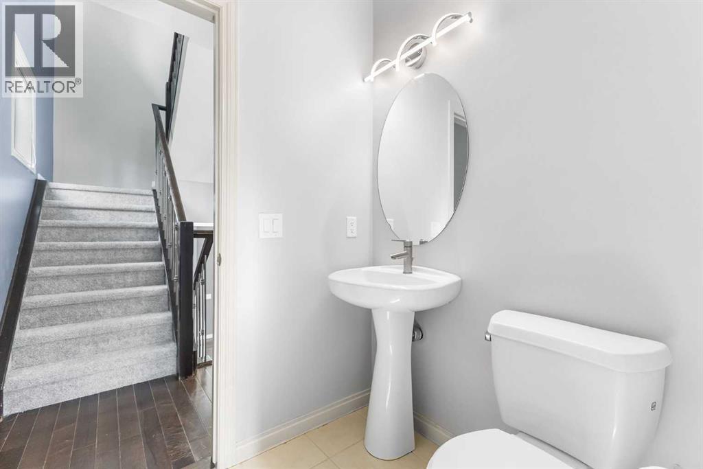 1010 Wentworth Villas SW, Calgary, Alberta  T2E 1Y6 - Photo 12 - A2345154