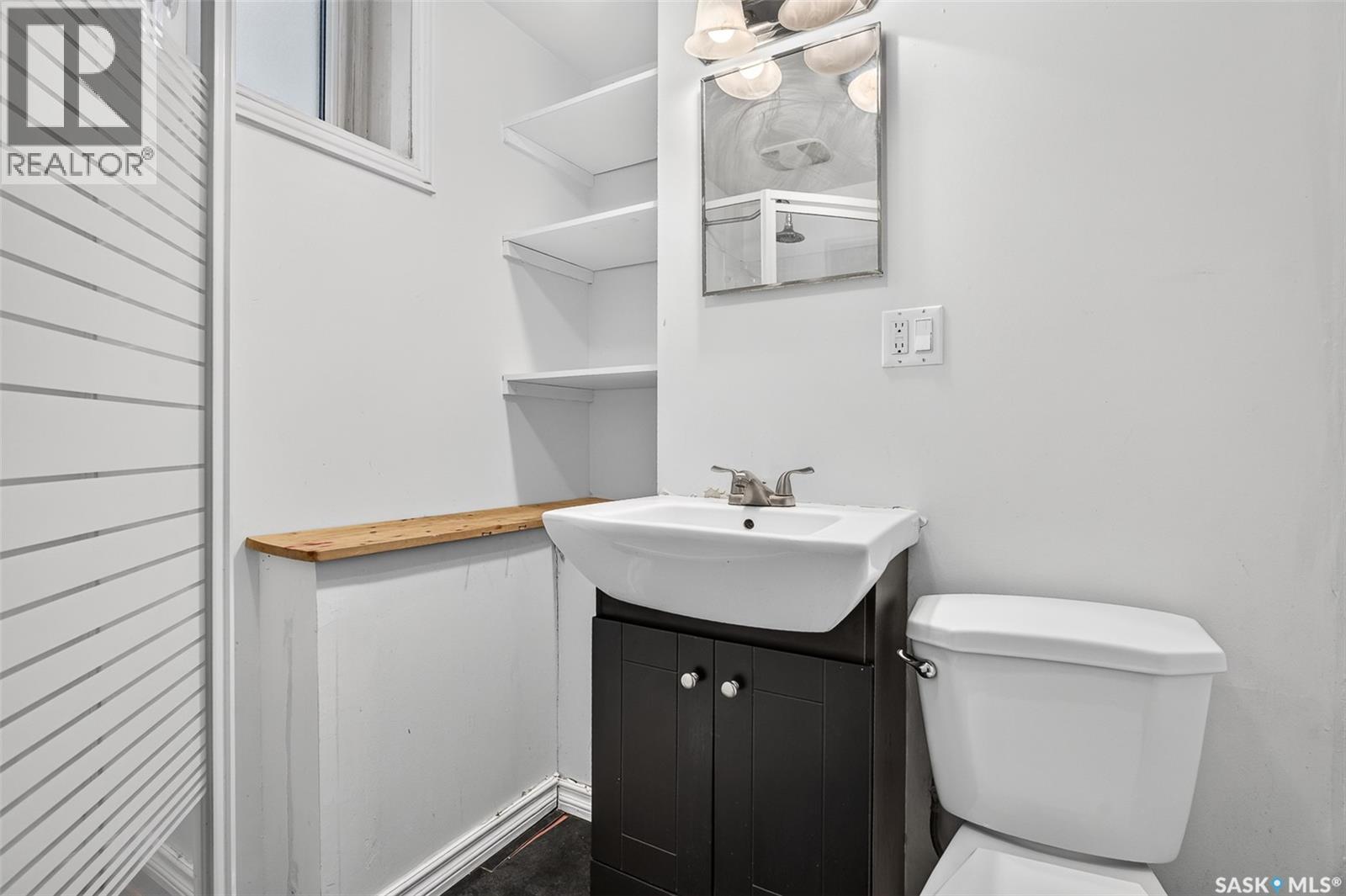 1023 Coteau Street W, Moose Jaw, Saskatchewan  S6H 5G3 - Photo 49 - SK048658