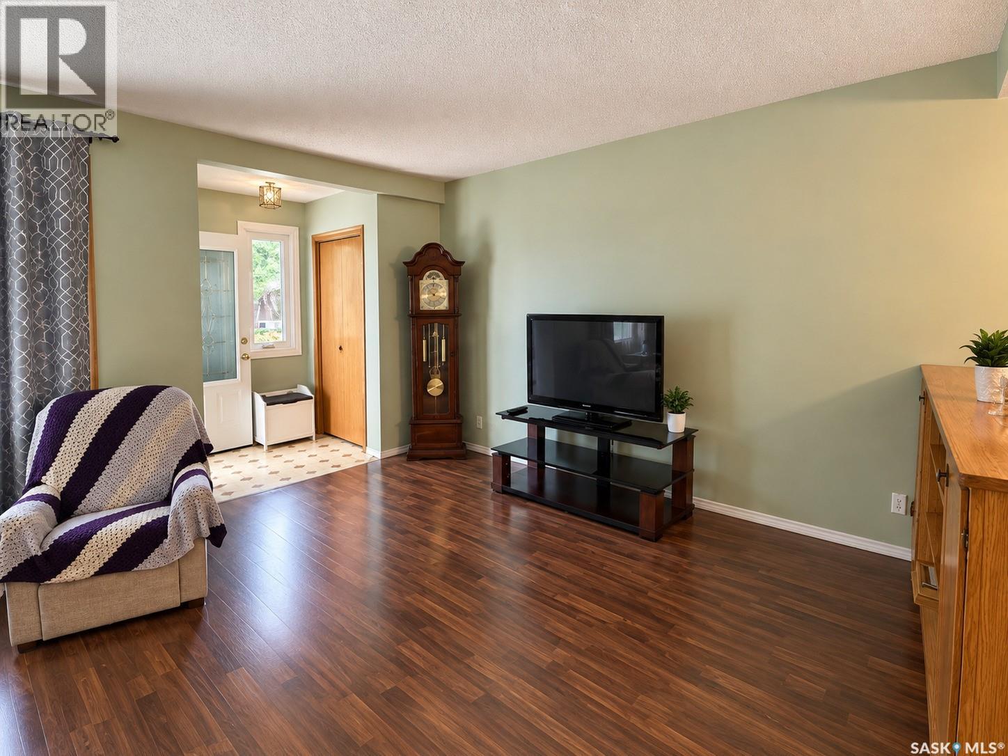 2754 Mackay Street, Regina, Saskatchewan  S4R 1A6 - Photo 4 - SK048631