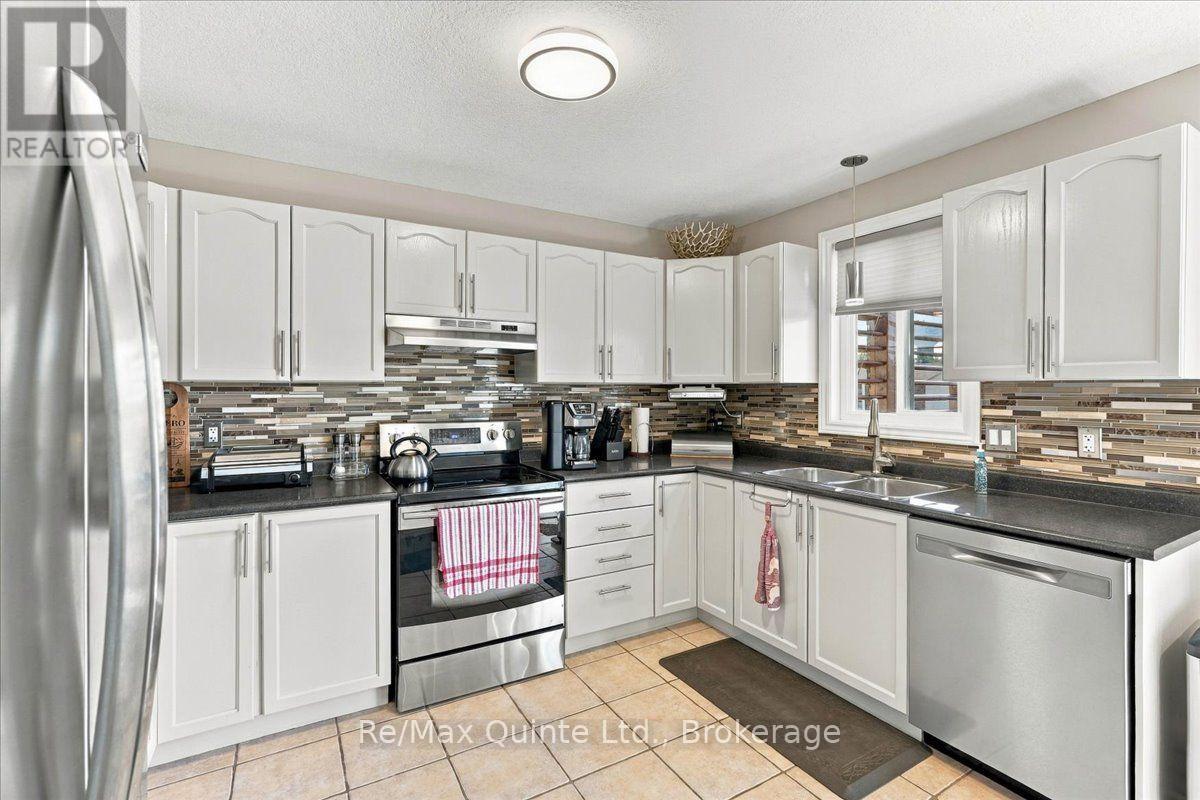 14 Ridgeview Lane, Quinte West, Ontario  K8V 5P8 - Photo 16 - X13795662