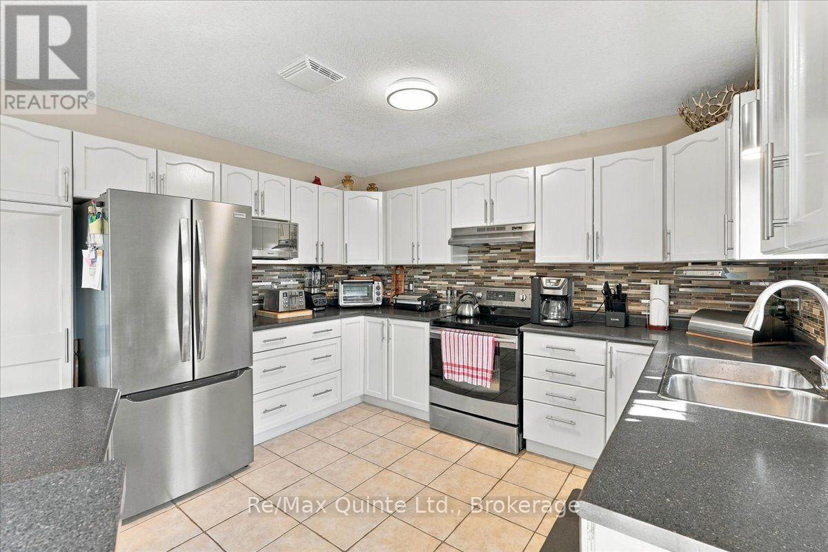 14 Ridgeview Lane, Quinte West, Ontario  K8V 5P8 - Photo 18 - X13795662