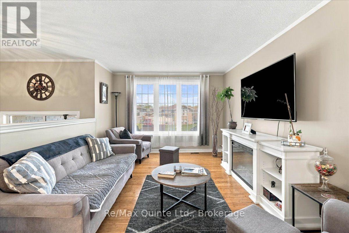 14 Ridgeview Lane, Quinte West, Ontario  K8V 5P8 - Photo 9 - X13795662