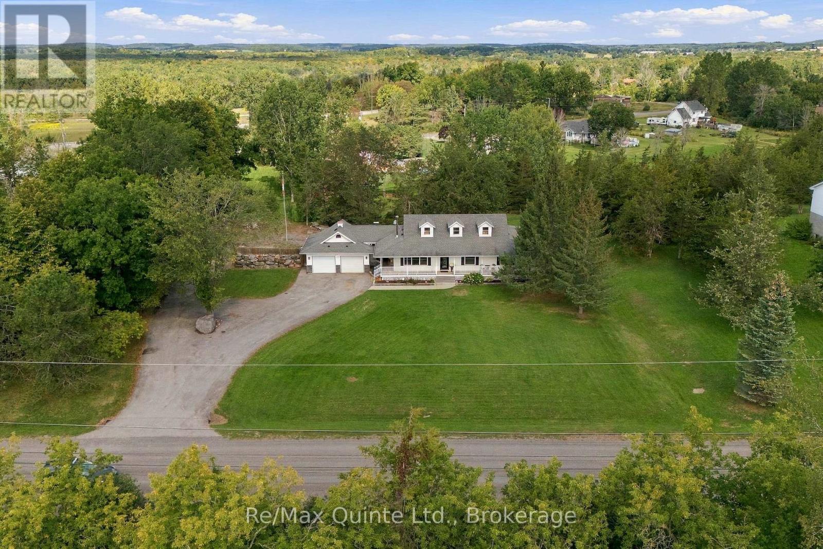 45 Sills Road, Belleville (Thurlow Ward), Ontario  K0K 2V0 - Photo 4 - X13795728