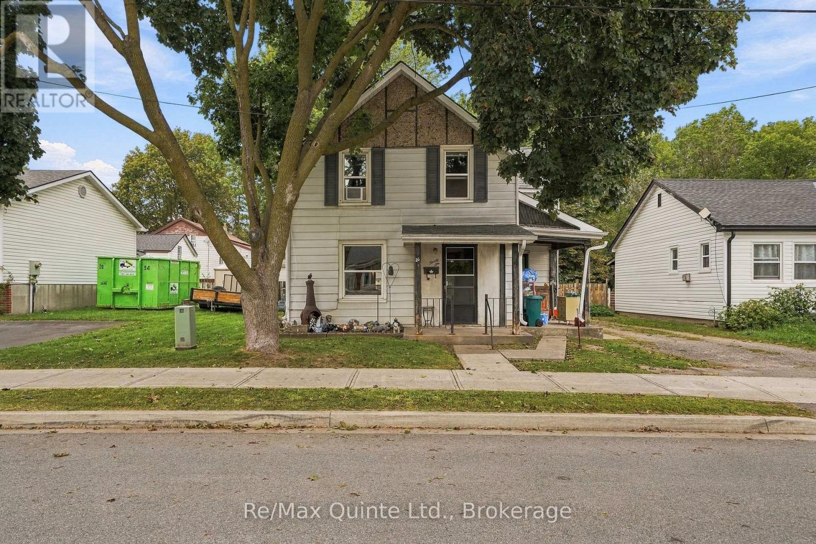 26 STRACHAN STREET, belleville (belleville ward), Ontario