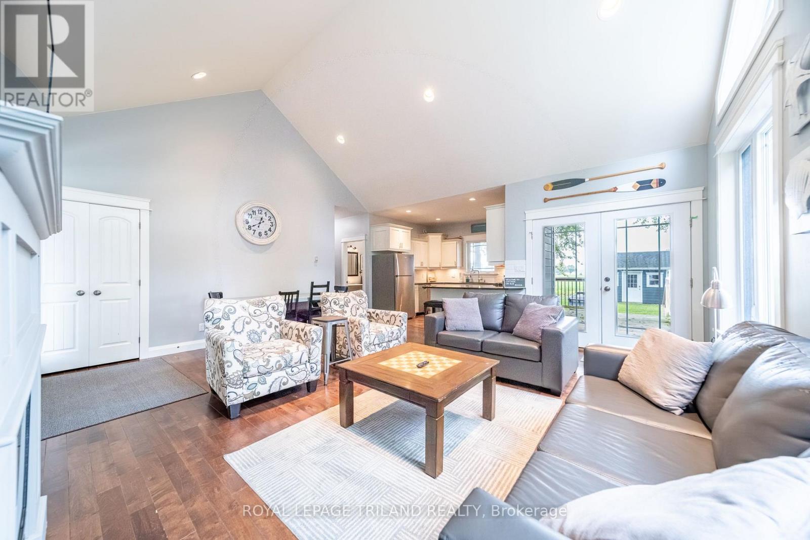 71288 Elm Street, Bluewater, Ontario  N0M 1N0 - Photo 16 - X13795724