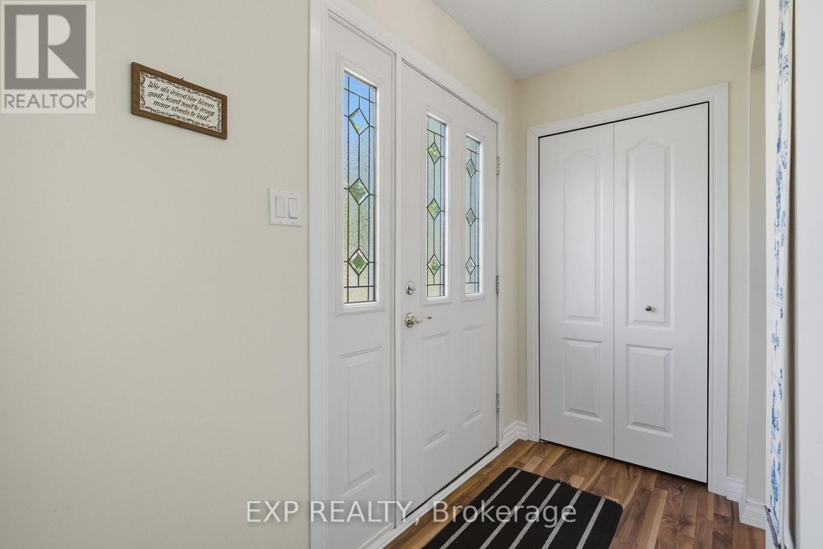 320 Culver Place, London East (East H), Ontario  N5V 3H3 - Photo 4 - X13795996