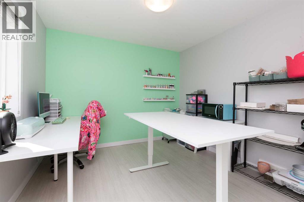 599 Moonlight Lane W, Lethbridge, Alberta  T1J 5M1 - Photo 13 - A2341284