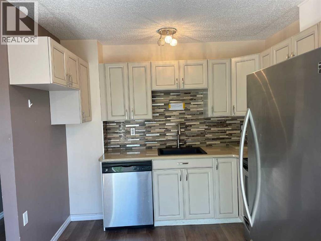 3315 56 Street NE, Calgary, Alberta  T2E 8Y9 - Photo 8 - A2346094