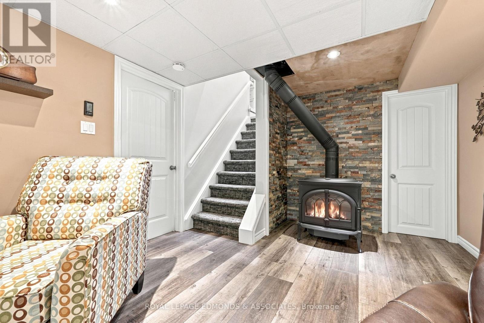 11952 Round Lake Road, Laurentian Valley, Ontario  K8A 6W8 - Photo 24 - X13795944