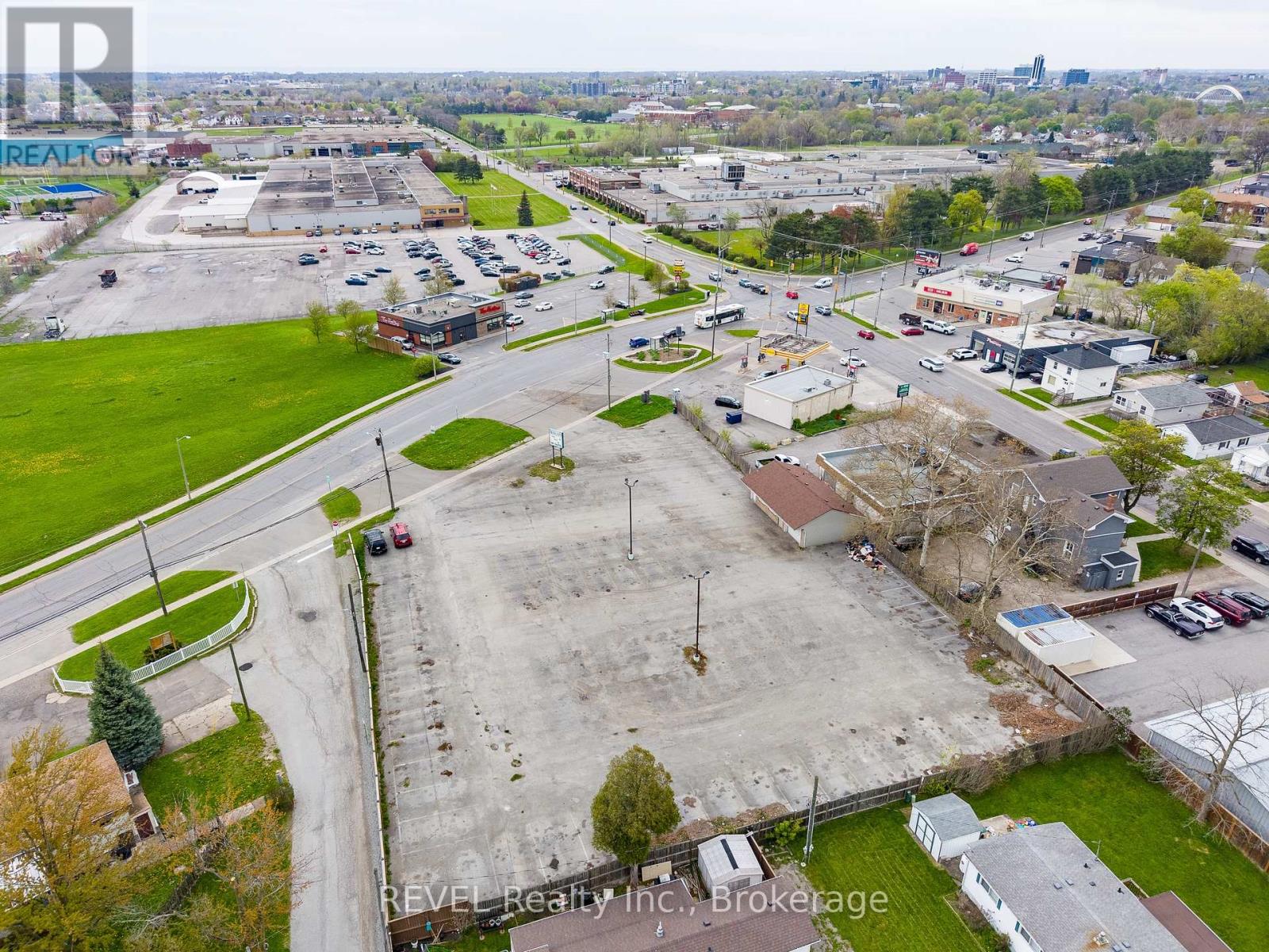 239 St. Paul Street W, St. Catharines, Ontario  L2S 2E4 - Photo 5 - X13795634