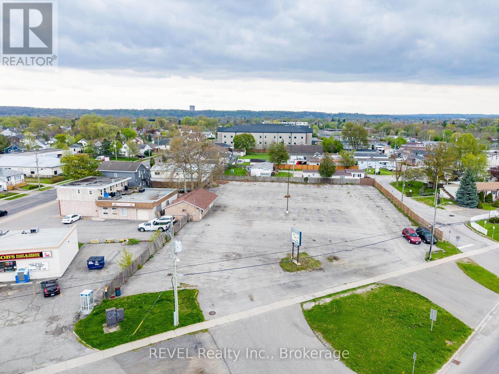 239 St. Paul Street W, St. Catharines, Ontario  L2S 2E4 - Photo 7 - X13795634