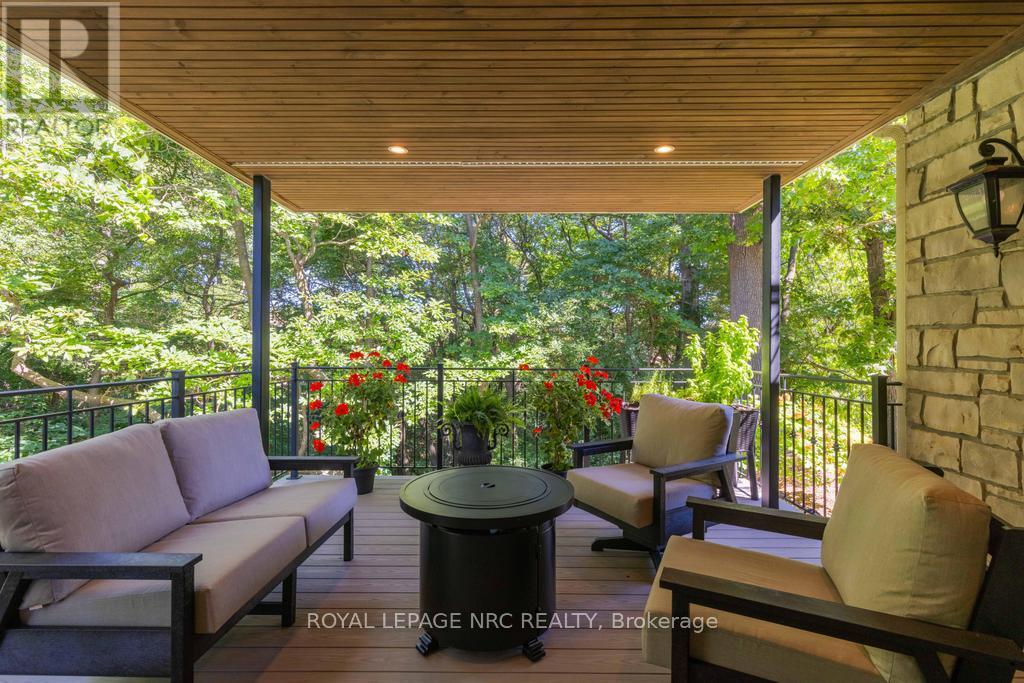 6399 Pinestone Road, Niagara Falls (Stamford), Ontario  L2J 4L1 - Photo 13 - X13795716