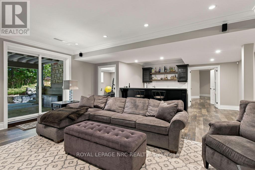 6399 Pinestone Road, Niagara Falls (Stamford), Ontario  L2J 4L1 - Photo 36 - X13795716