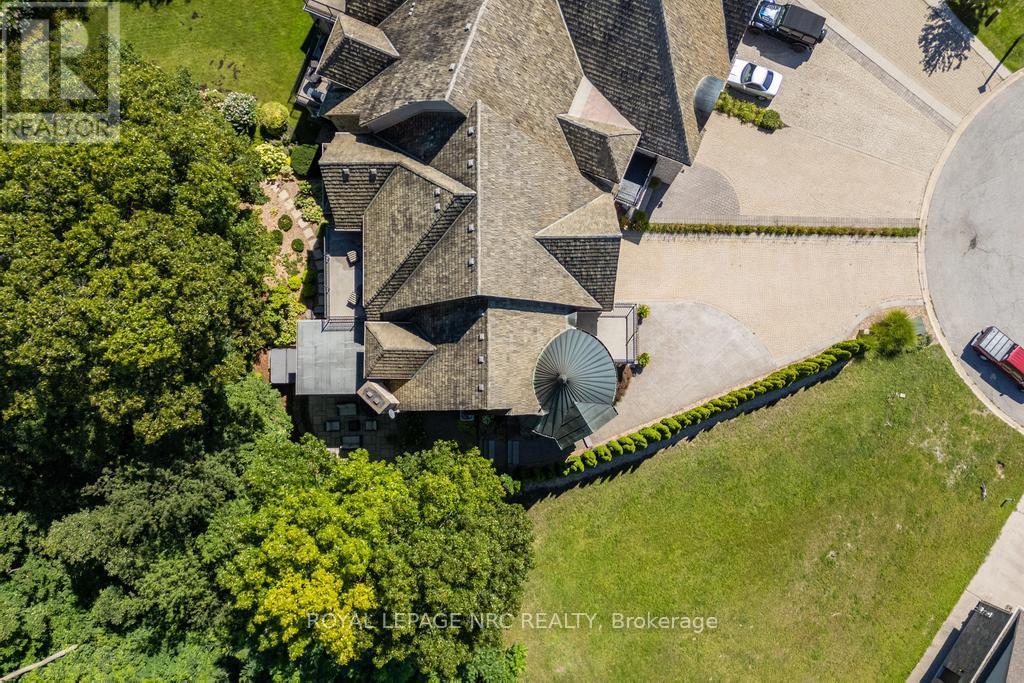 6399 Pinestone Road, Niagara Falls (Stamford), Ontario  L2J 4L1 - Photo 42 - X13795716