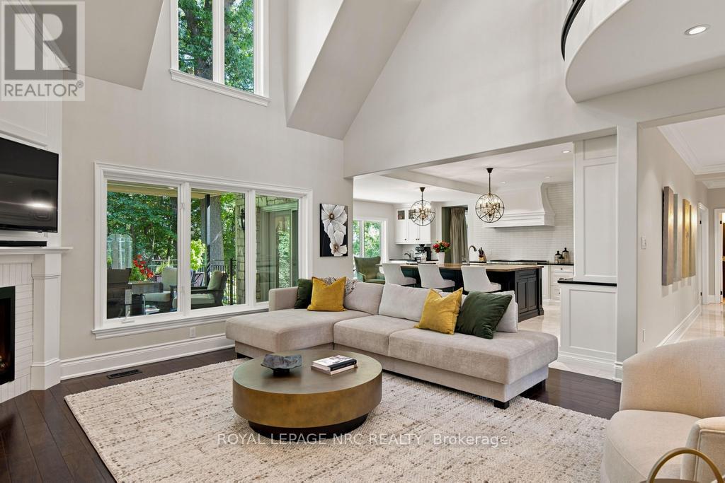 6399 Pinestone Road, Niagara Falls (Stamford), Ontario  L2J 4L1 - Photo 8 - X13795716