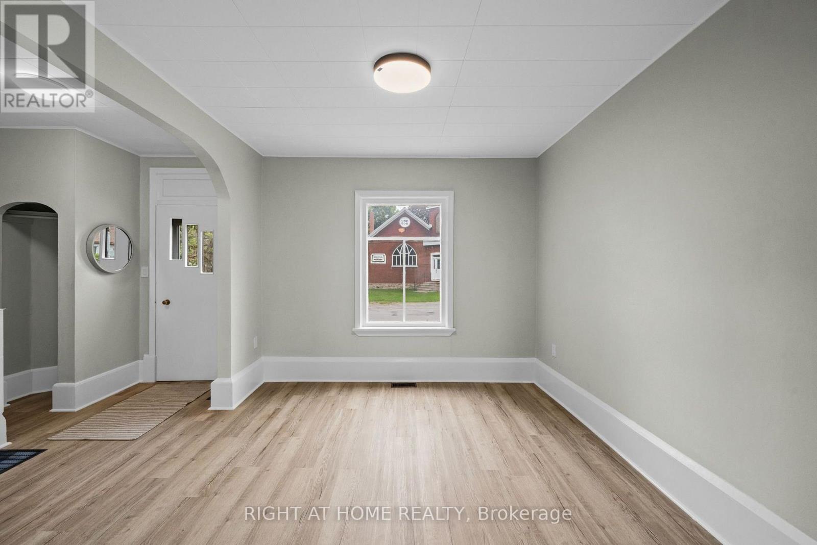 36 Empress Avenue, Smiths Falls, Ontario  K7A 4V8 - Photo 12 - X13795676