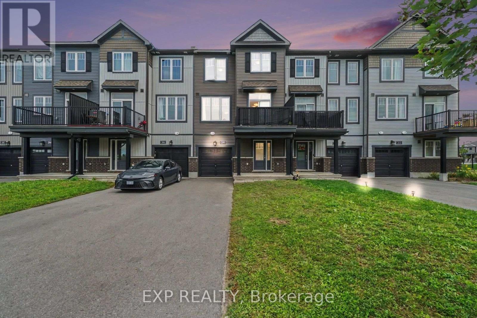208 Liebe Terrace, Ottawa, Ontario  K2J 6R9 - Photo 2 - X13795680