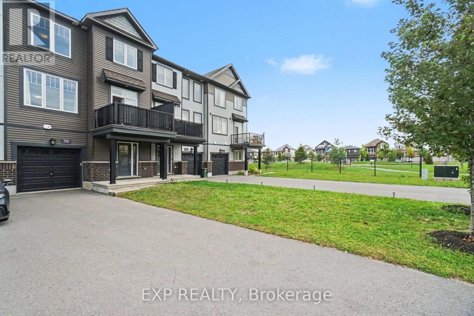 208 Liebe Terrace, Ottawa, Ontario  K2J 6R9 - Photo 3 - X13795680