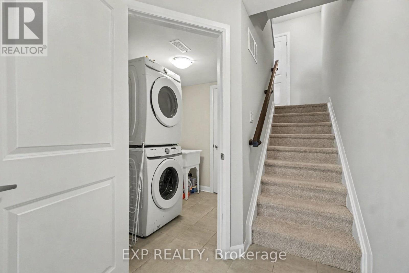 208 Liebe Terrace, Ottawa, Ontario  K2J 6R9 - Photo 6 - X13795680