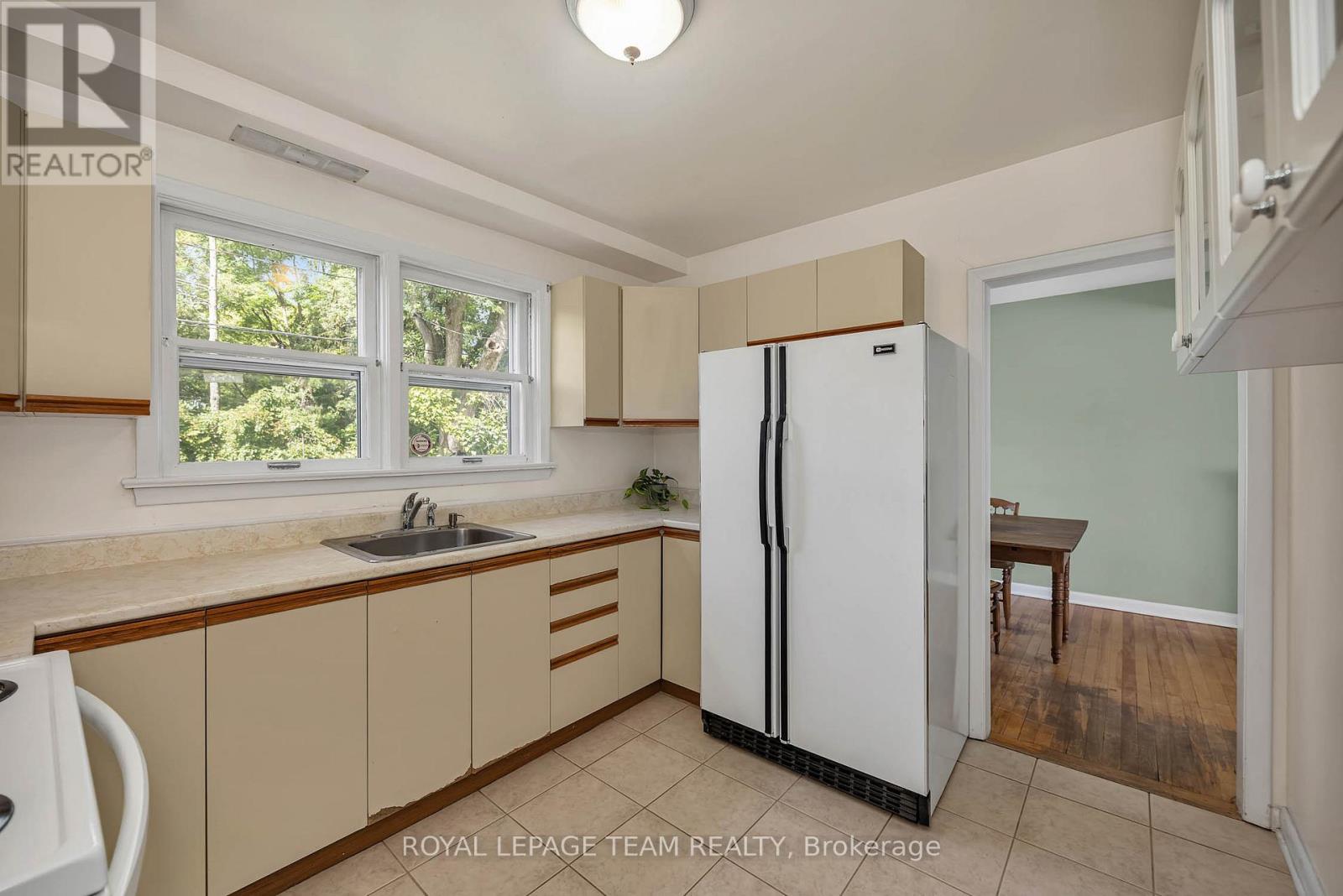 2183 Belair Drive, Ottawa, Ontario  K2C 0X2 - Photo 7 - X13795708