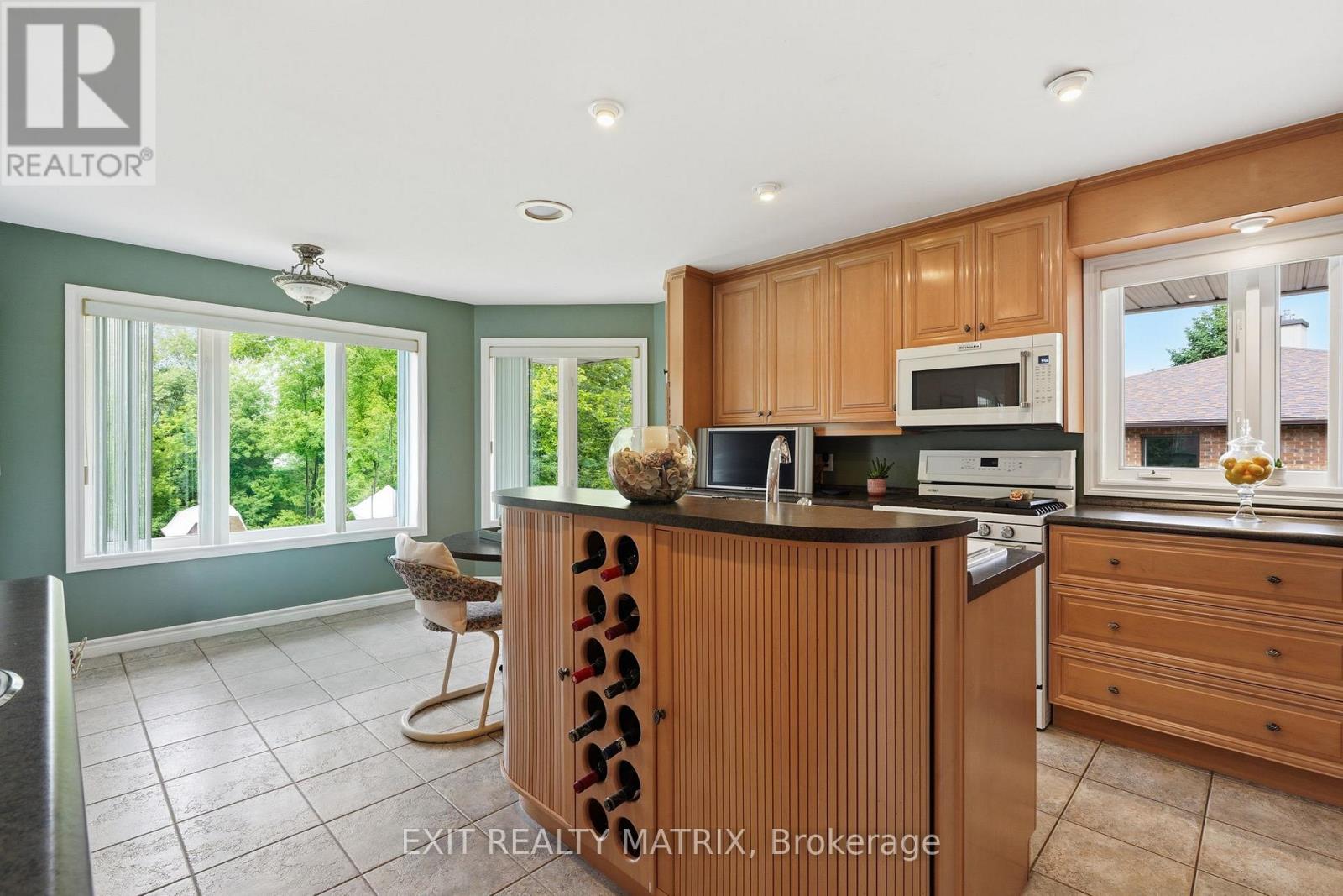 16 Richelieu Street, Russell, Ontario  K0A 1W0 - Photo 15 - X13795810