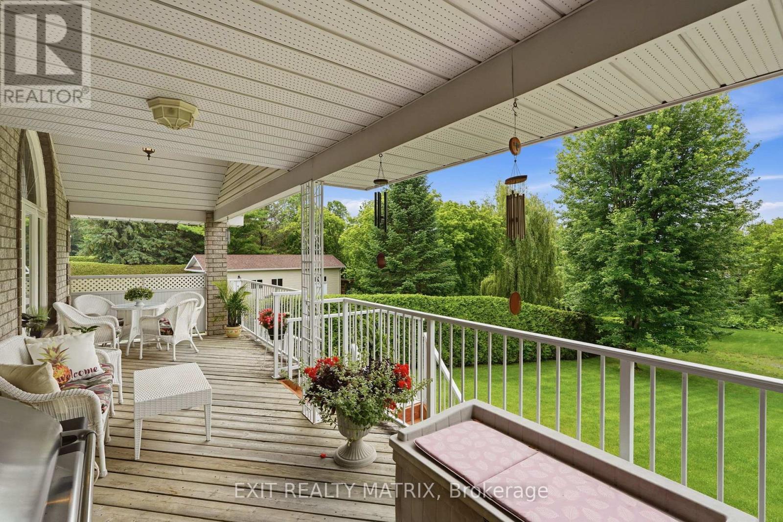 16 Richelieu Street, Russell, Ontario  K0A 1W0 - Photo 37 - X13795810