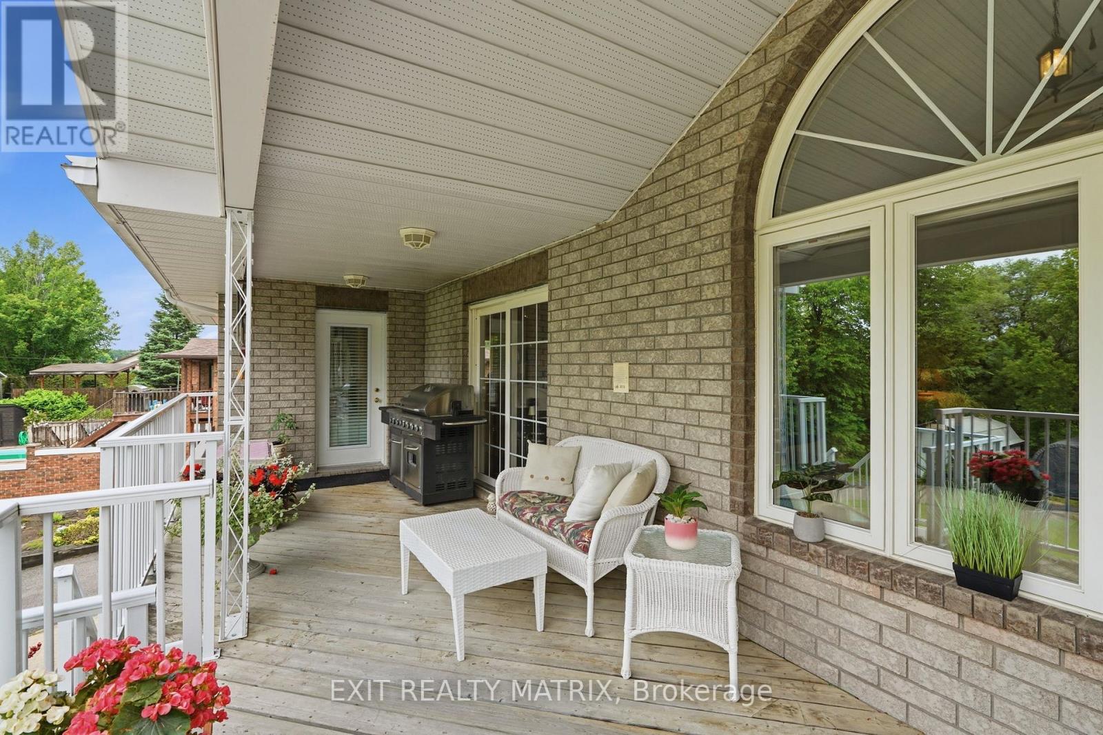 16 Richelieu Street, Russell, Ontario  K0A 1W0 - Photo 38 - X13795810