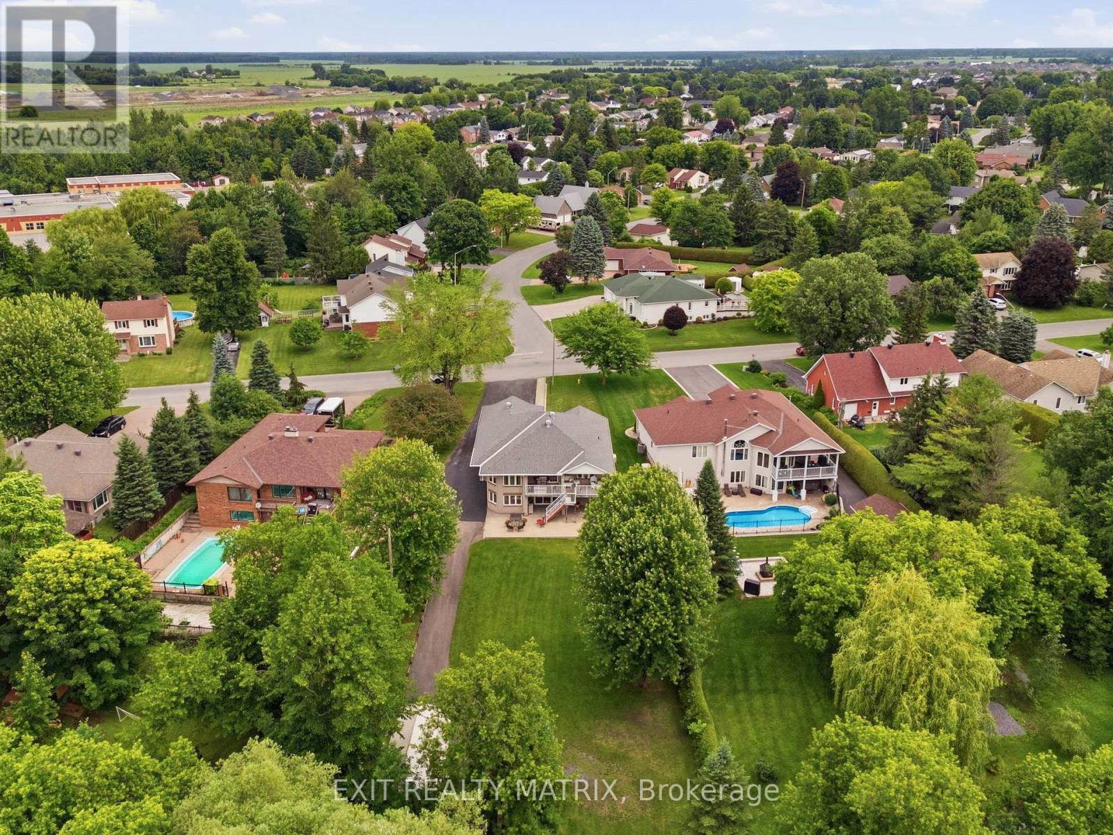 16 Richelieu Street, Russell, Ontario  K0A 1W0 - Photo 46 - X13795810