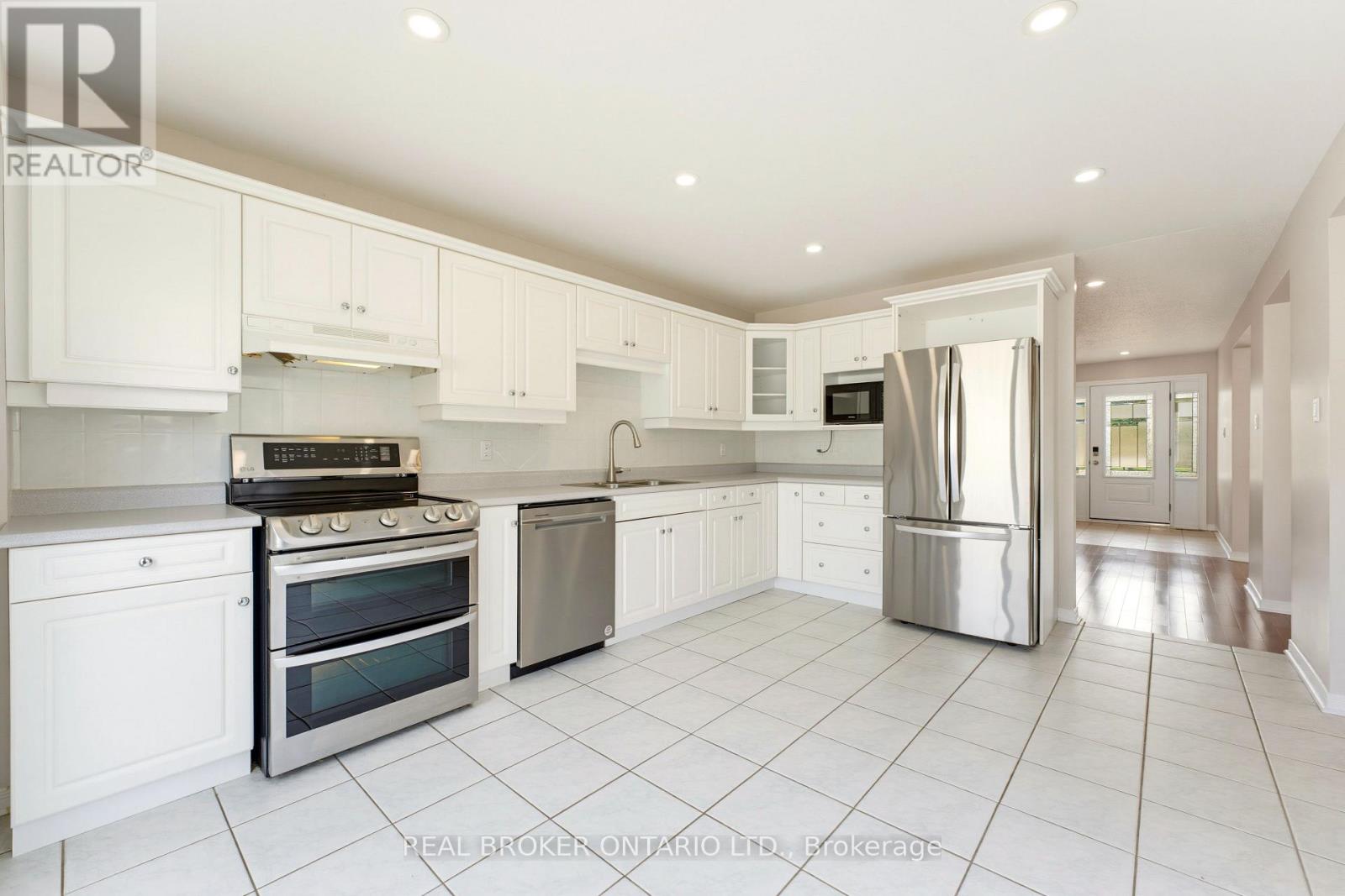 1864 Chaine Court, Ottawa, Ontario  K1C 2N3 - Photo 11 - X13795884