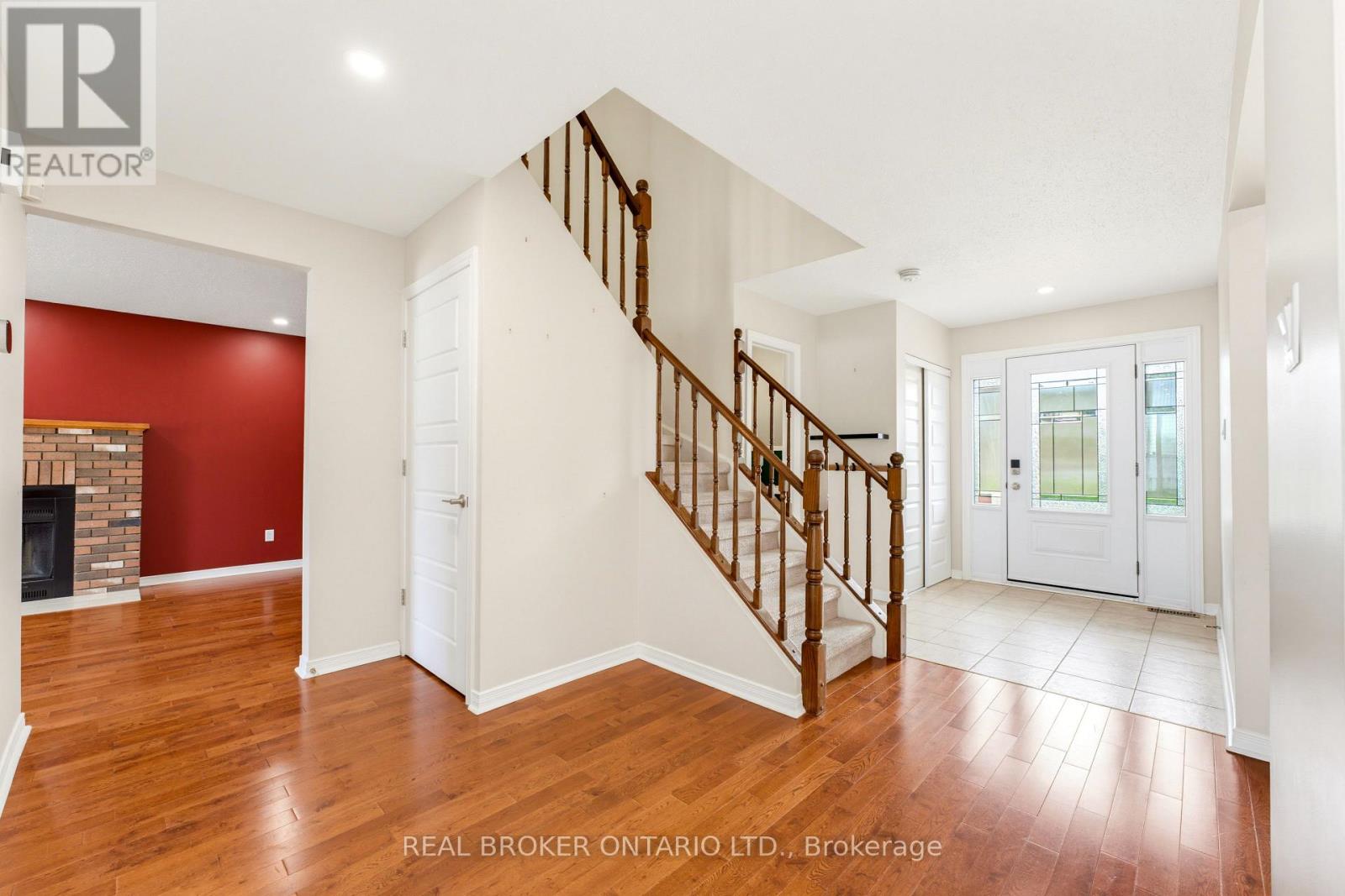 1864 Chaine Court, Ottawa, Ontario  K1C 2N3 - Photo 2 - X13795884