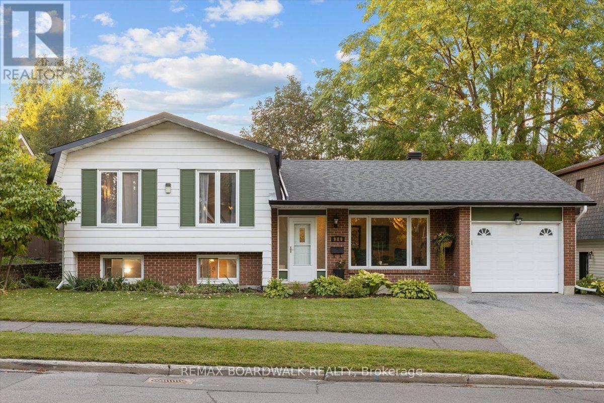 989 CAHILL DRIVE W, Ottawa, Ontario