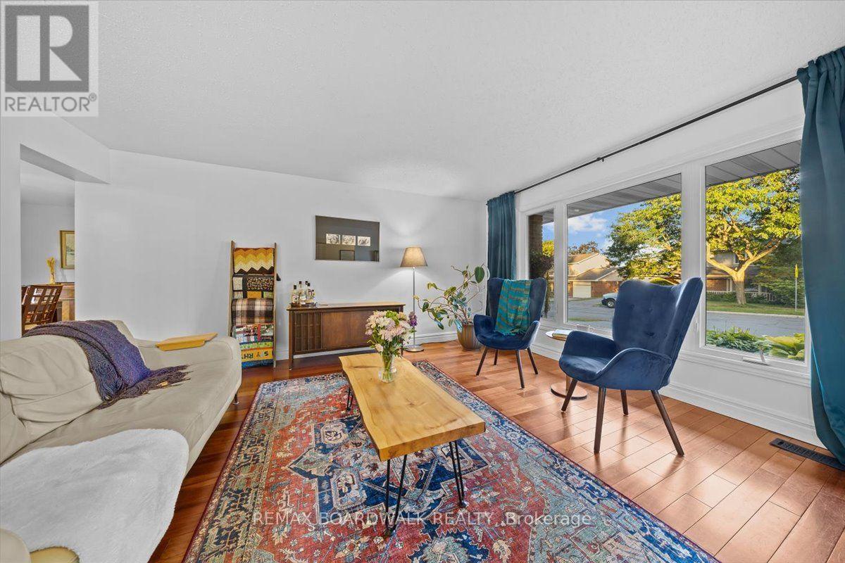 989 Cahill Drive W, Ottawa, Ontario  K1V 9H9 - Photo 4 - X13795956