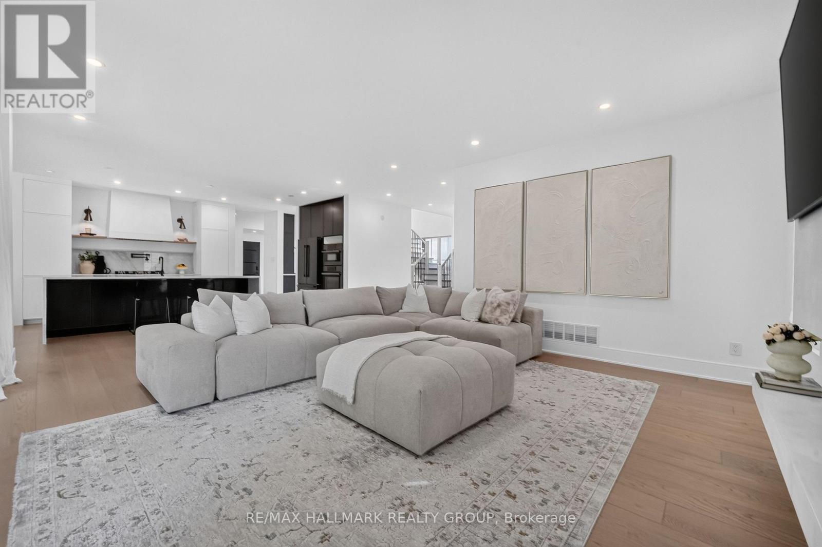 35 Horned Lark Court, Ottawa, Ontario  K4B 0L2 - Photo 6 - X13796030
