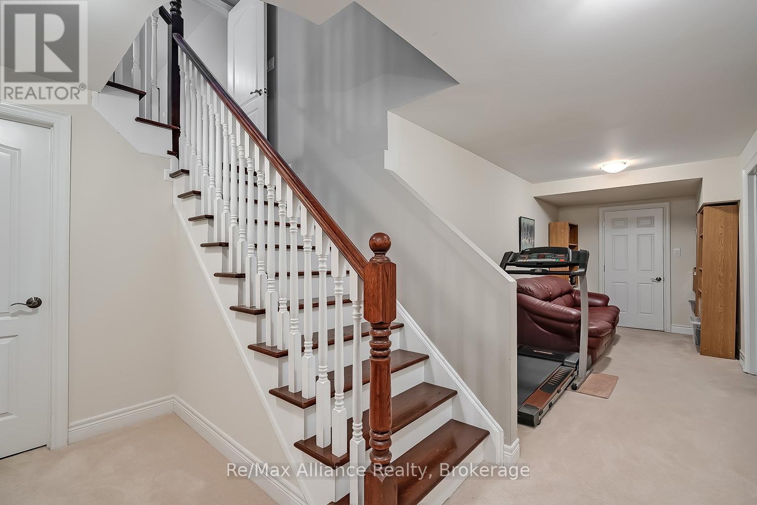 1367 Arrowhead Road, Oakville, Ontario  L6H 0C5 - Photo 40 - W13795822