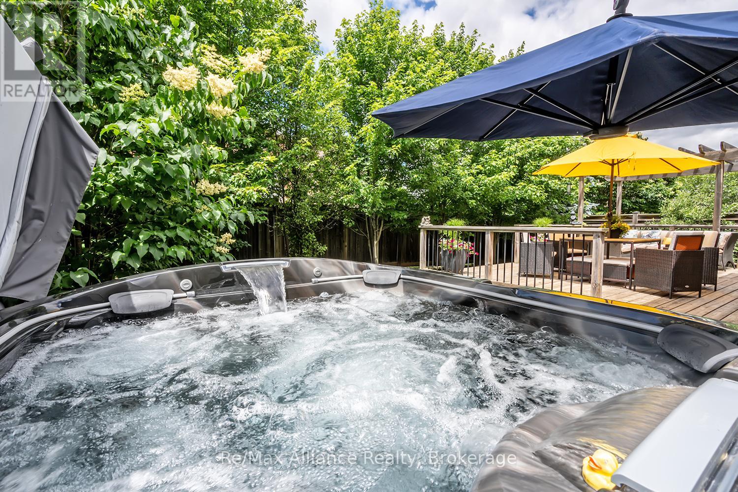 1367 Arrowhead Road, Oakville, Ontario  L6H 0C5 - Photo 48 - W13795822