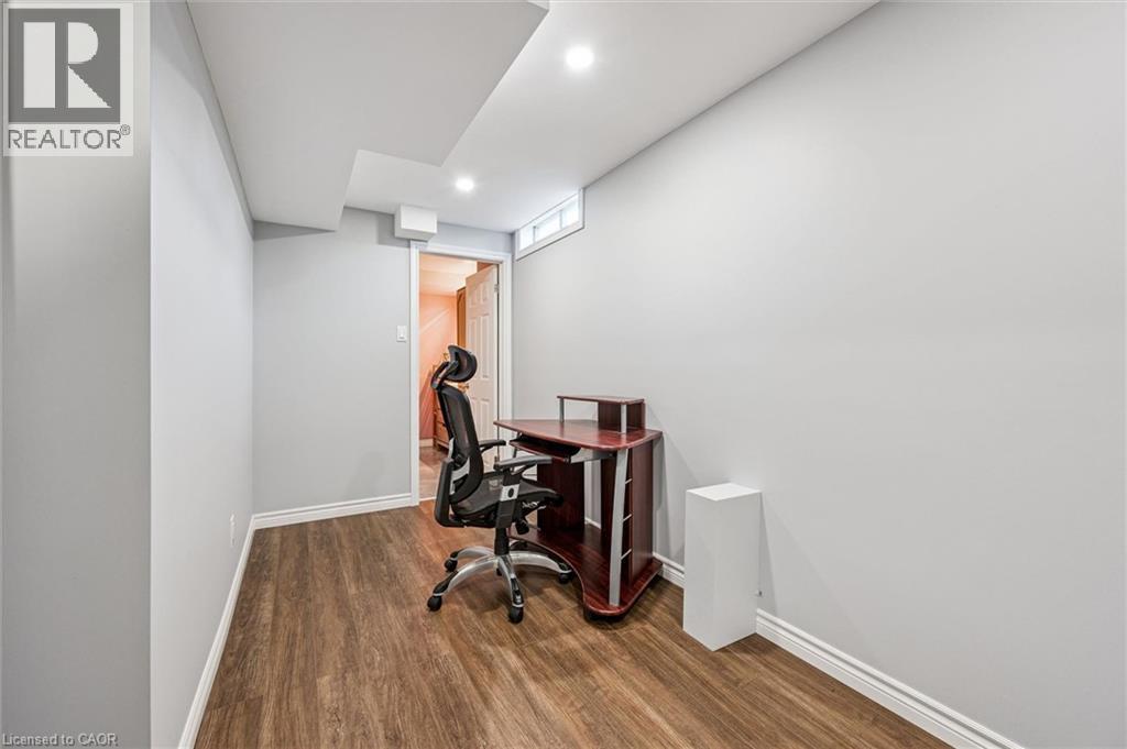 270 Morrison Road Unit# 2a, Kitchener, Ontario  N2A 3J5 - Photo 33 - 40850325
