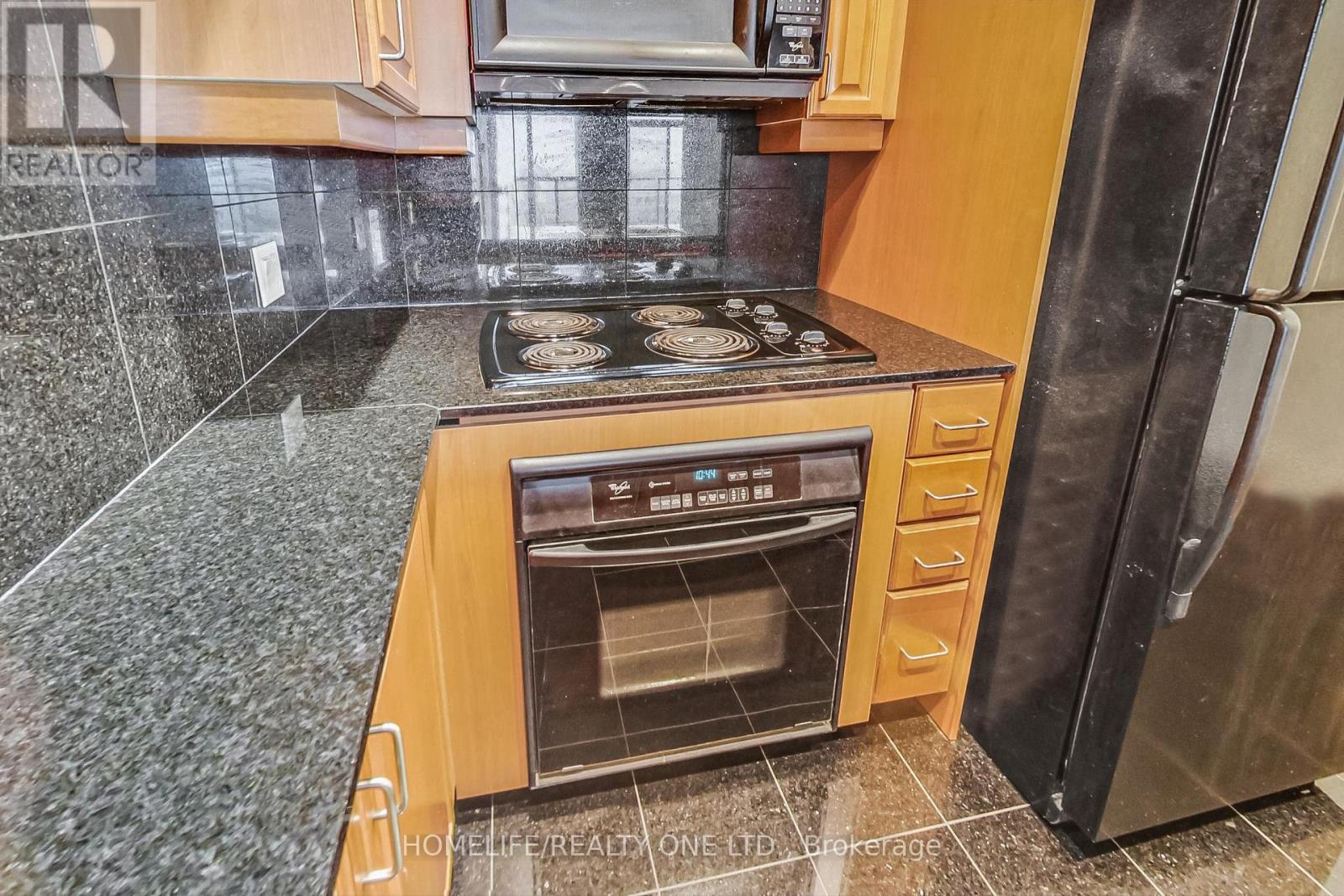3805 - 8 Park Road E, Toronto (Rosedale-Moore Park), Ontario  M4W 3S5 - Photo 21 - C13795762